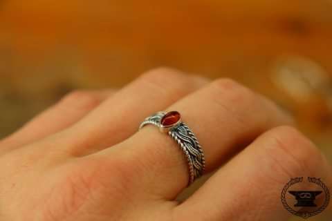 Ringe mit Edelsteinen