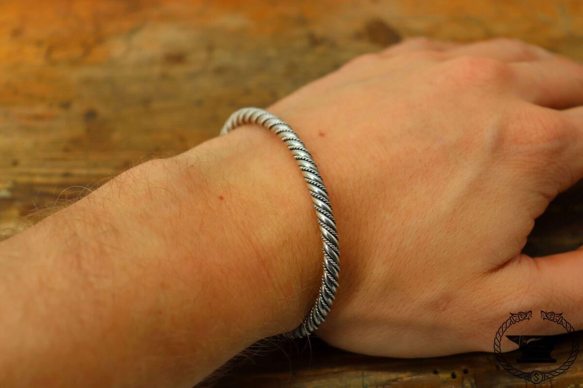 Armreif Sterlingsilber tordiert dünn