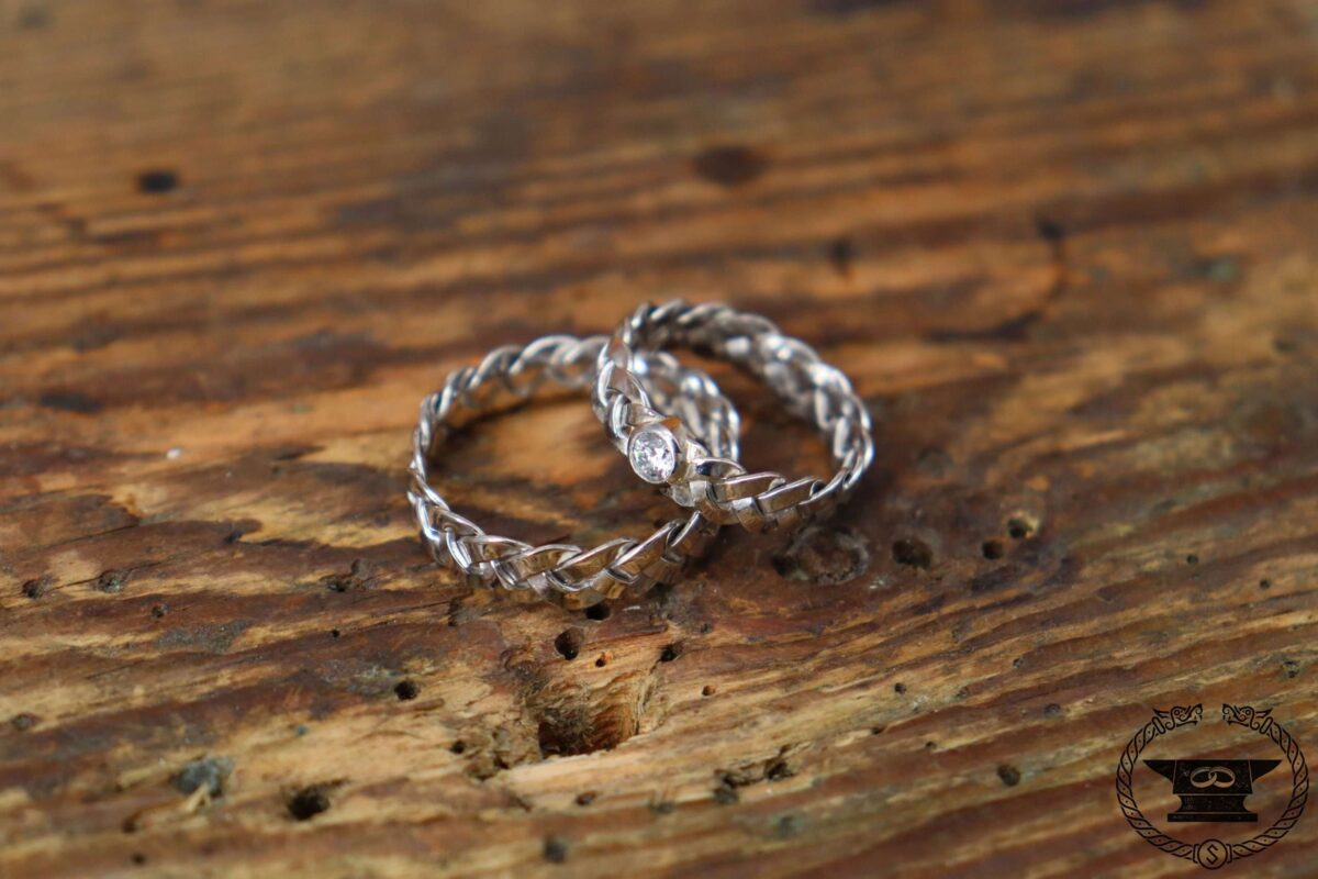 Geflochtene Ringe Flachband 585 Weissgold