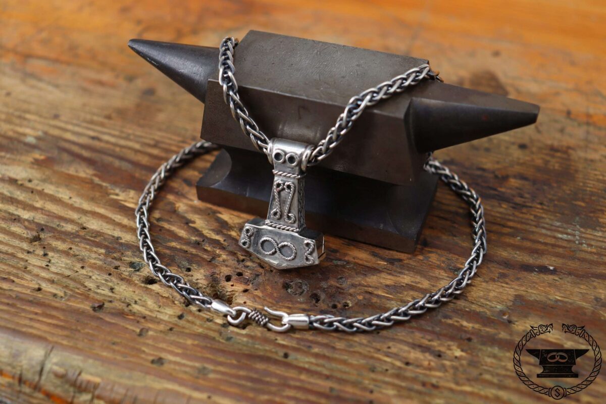 Thorshammer Sterlingsilber Östergötland